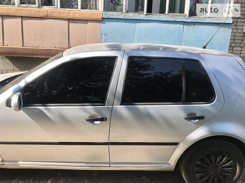 Volkswagen Golf IV