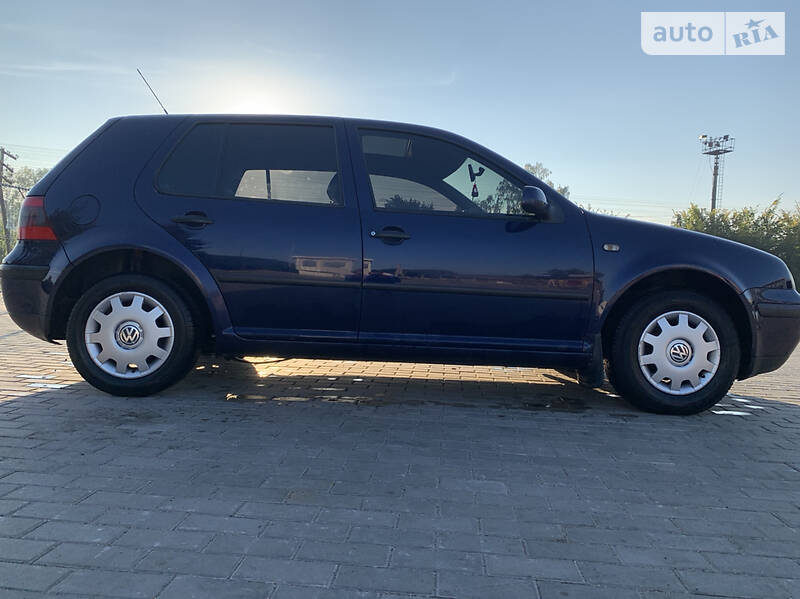 Volkswagen Golf IV