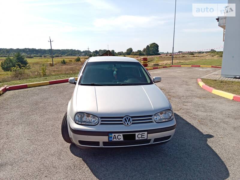 Volkswagen Golf IV