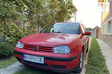 Хэтчбек Volkswagen Golf IV 1999 в Ужгороде