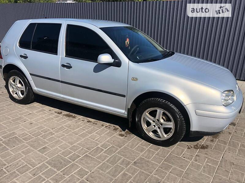 Volkswagen Golf IV
