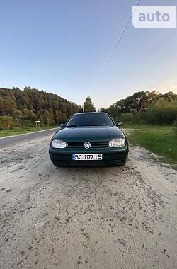 Хэтчбек Volkswagen Golf IV 1999 в Львове