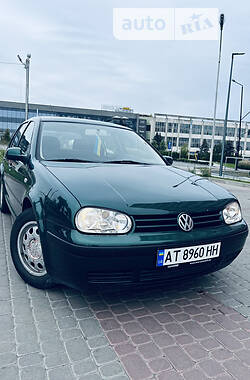Хетчбек Volkswagen Golf IV 2000 в Івано-Франківську