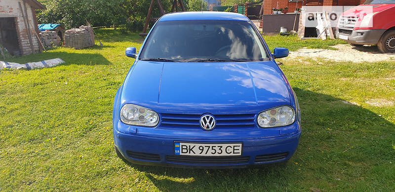 Volkswagen Golf IV