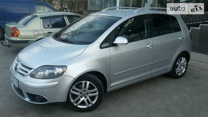 Хэтчбек Volkswagen Golf Plus 2008 в Херсоне фото Хэтчбек Volkswagen Golf Plus 2008 в Херсоне