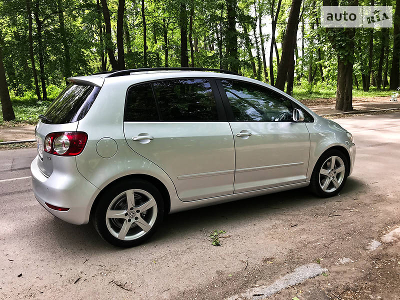 Хетчбек Volkswagen Golf Plus 2011 в Чернівцях