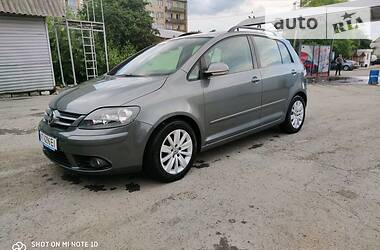 Хетчбек Volkswagen Golf Plus 2007 в 