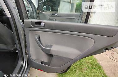Хетчбек Volkswagen Golf Plus 2007 в 