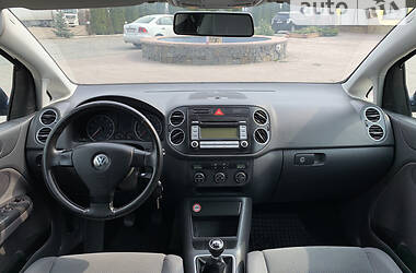 Хэтчбек Volkswagen Golf Plus 2006 в Староконстантинове