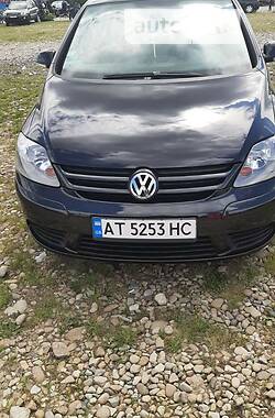 Хэтчбек Volkswagen Golf Plus 2008 в Надворной