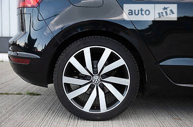 Хэтчбек Volkswagen Golf Plus 2016 в 