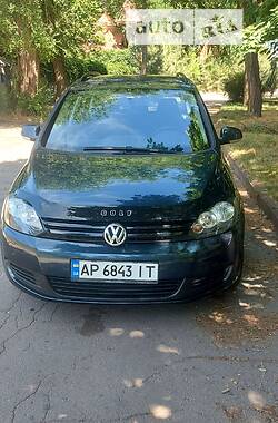 Хэтчбек Volkswagen Golf Plus 2009 в Запорожье