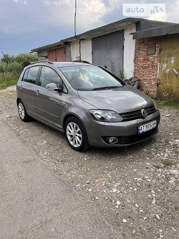 Хэтчбек Volkswagen Golf Plus 2009 в Калуше