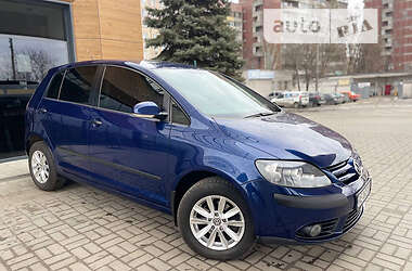 Хэтчбек Volkswagen Golf Plus 2006 в Днепре