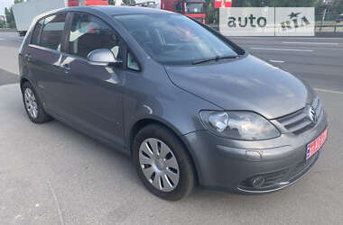 Хэтчбек Volkswagen Golf Plus 2008 в Киеве