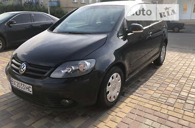 Хэтчбек Volkswagen Golf Plus 2005 в 
