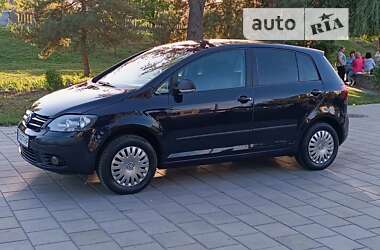 Хетчбек Volkswagen Golf Plus 2008 в 