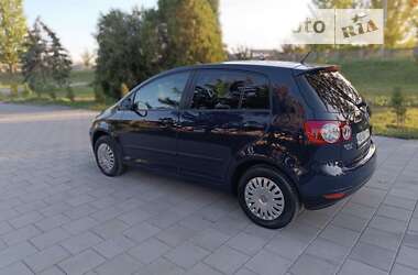 Хетчбек Volkswagen Golf Plus 2008 в 