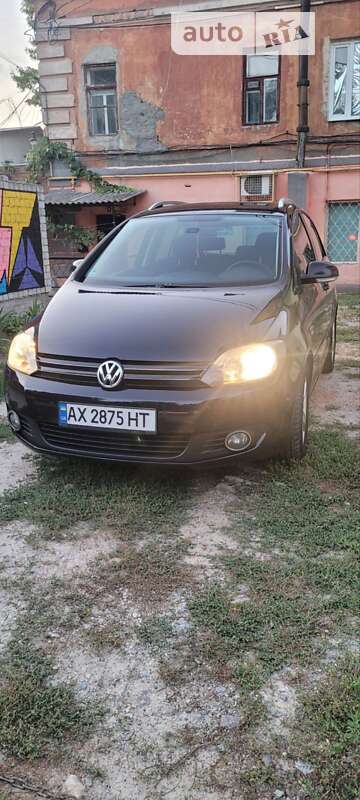 Хэтчбек Volkswagen Golf Plus 2010 в Харькове