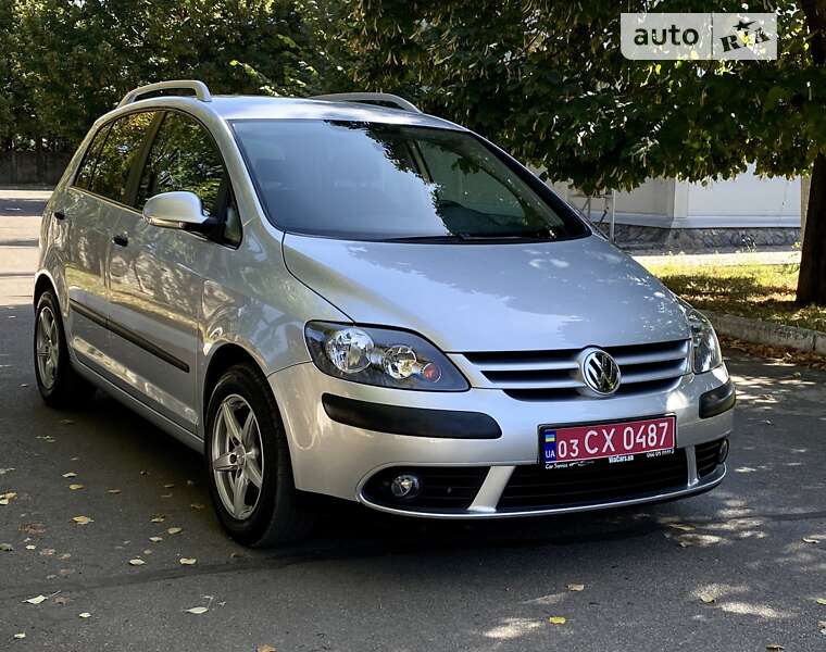 Хэтчбек Volkswagen Golf Plus 2007 в Днепре