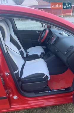 Хетчбек Volkswagen Golf Plus 2005 в 