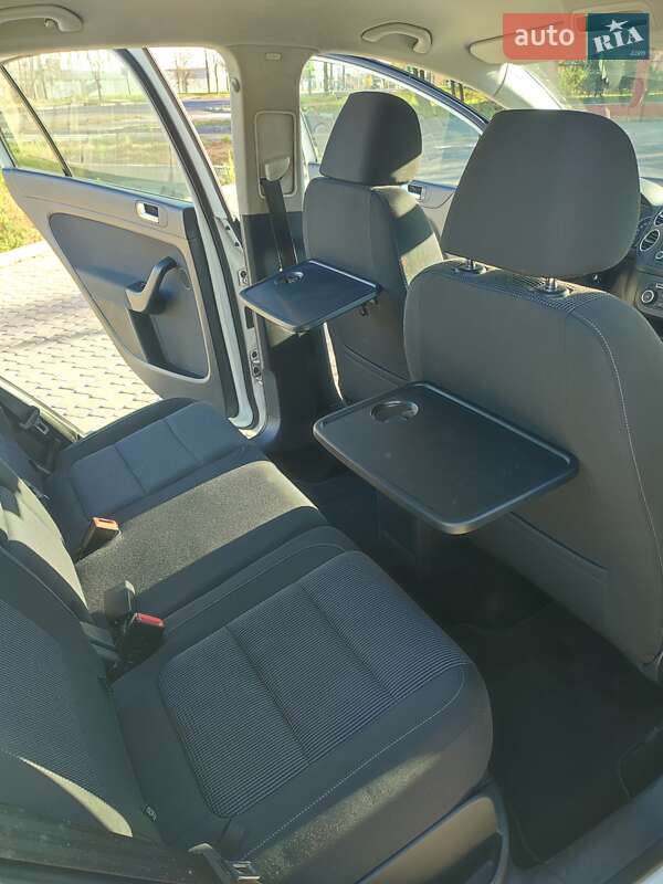 Хэтчбек Volkswagen Golf Plus 2012 в Луцке фото 8 Хэтчбек Volkswagen Golf Plus 2012 в Луцке