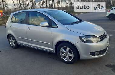 Хэтчбек Volkswagen Golf Plus 2012 в 