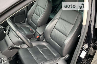 Хэтчбек Volkswagen Golf Plus 2010 в 
