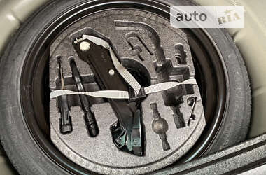 Хэтчбек Volkswagen Golf Plus 2010 в 