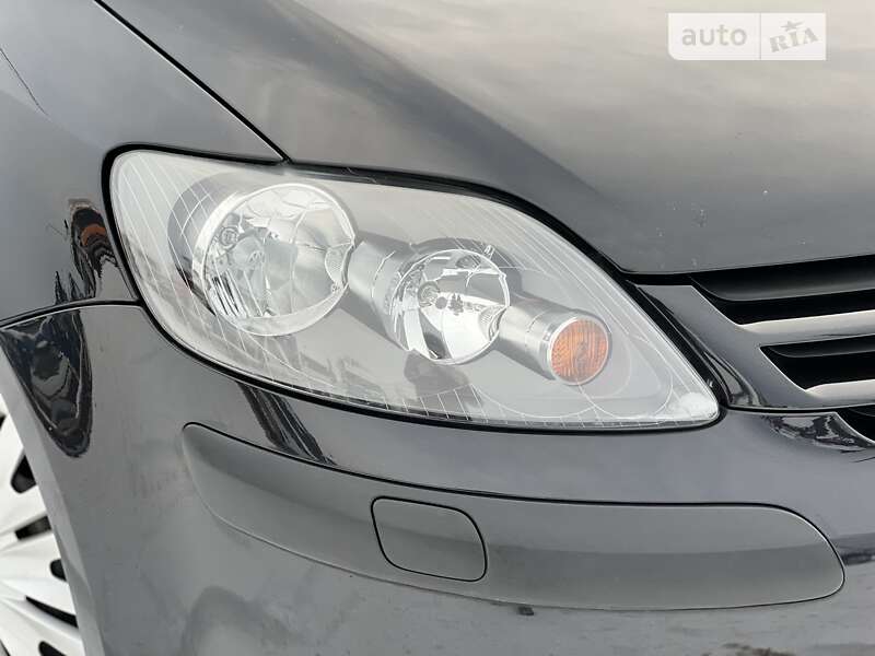 Хетчбек Volkswagen Golf Plus 2006 в Луцьку