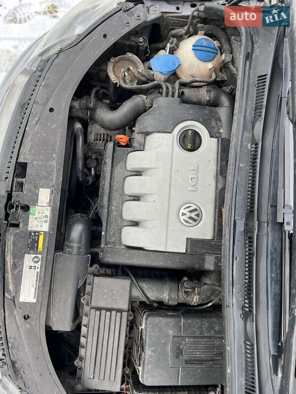 Хэтчбек Volkswagen Golf Plus 2006 в Ямполе