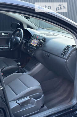Хетчбек Volkswagen Golf Plus 2005 в Ужгороді