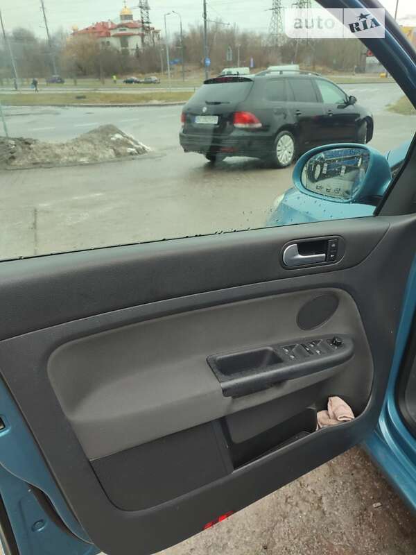 Хетчбек Volkswagen Golf Plus 2005 в Харкові