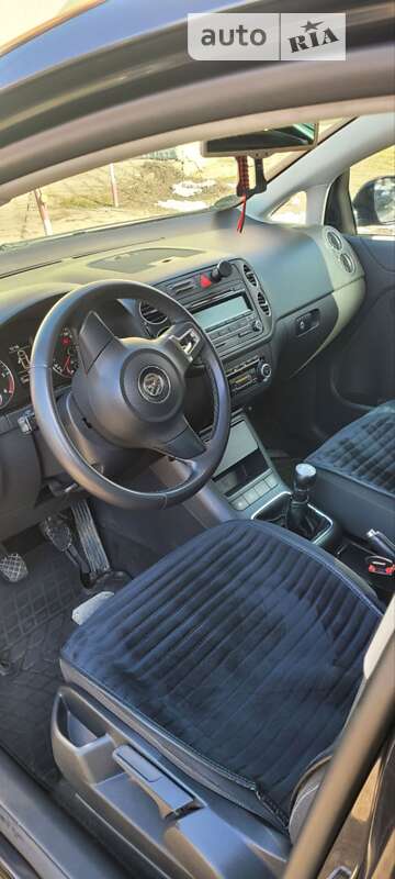 Хэтчбек Volkswagen Golf Plus 2010 в Харькове