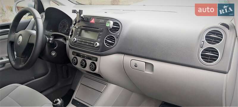 Хетчбек Volkswagen Golf Plus 2005 в Чорноморську
