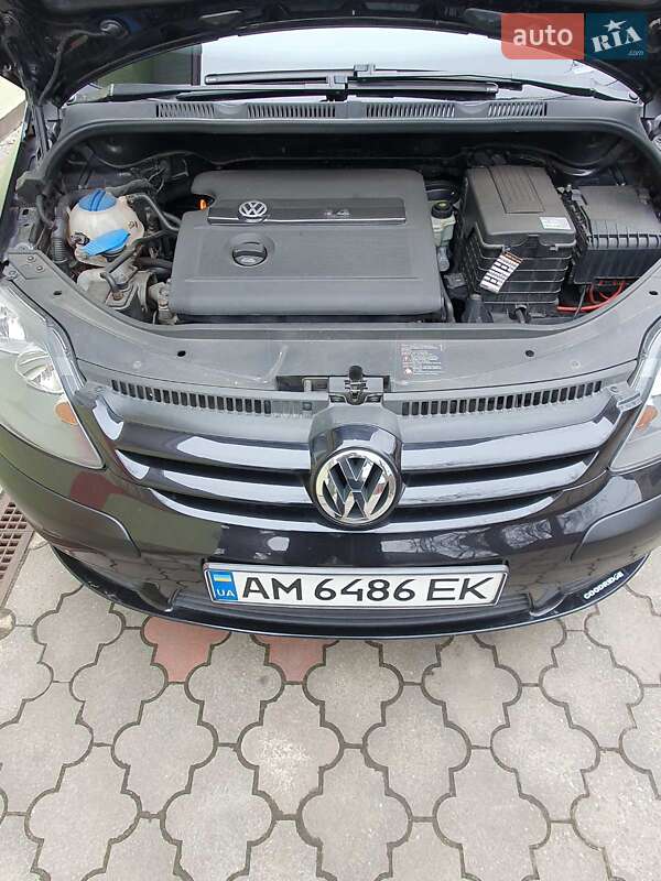 Хетчбек Volkswagen Golf Plus 2006 в Житомирі