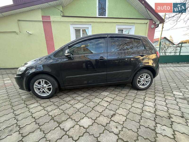 Хетчбек Volkswagen Golf Plus 2006 в Житомирі