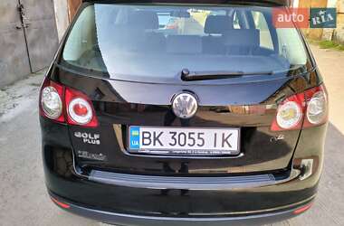 Хэтчбек Volkswagen Golf Plus 2005 в Ровно