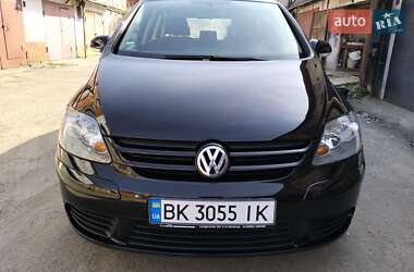 Хэтчбек Volkswagen Golf Plus 2005 в Ровно
