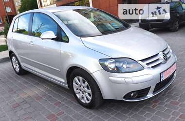 Хетчбек Volkswagen Golf Plus 2006 в Ніжині