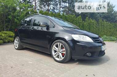 Хэтчбек Volkswagen Golf Plus 2007 в Новояворовске