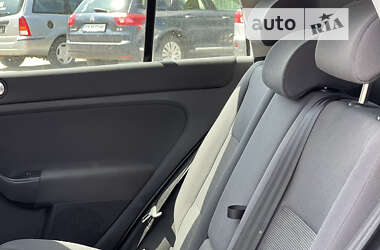 Хэтчбек Volkswagen Golf Plus 2005 в Староконстантинове