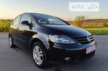 Хэтчбек Volkswagen Golf Plus 2006 в Киеве