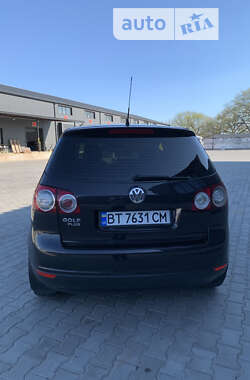 Хэтчбек Volkswagen Golf Plus 2007 в Вознесенске