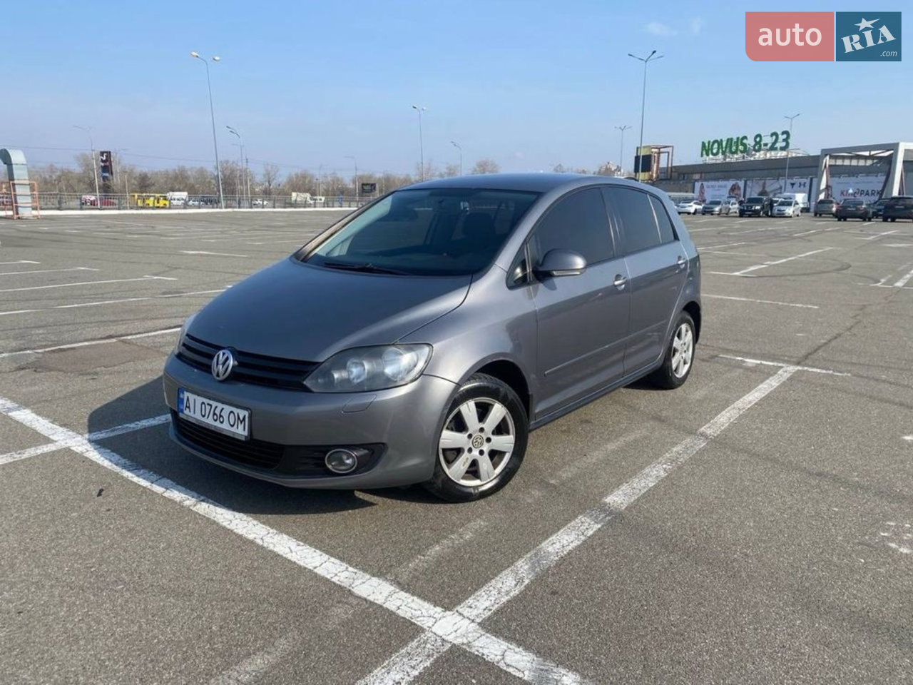 2011 Volkswagen Golf Plus - мініатюра 25
