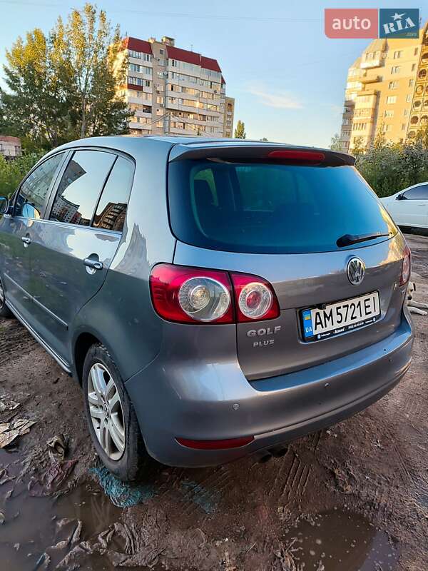 Хетчбек Volkswagen Golf Plus 2011 в Житомирі фото 8 Хетчбек Volkswagen Golf Plus 2011 в Житомирі