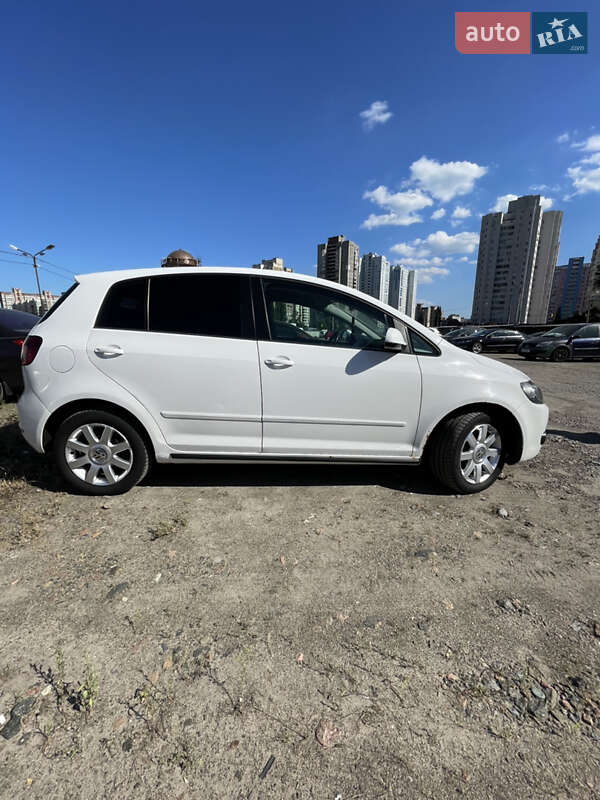 Хетчбек Volkswagen Golf Plus 2010 в Києві