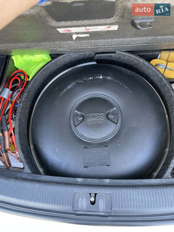 Хетчбек Volkswagen Golf Plus 2010 в Києві