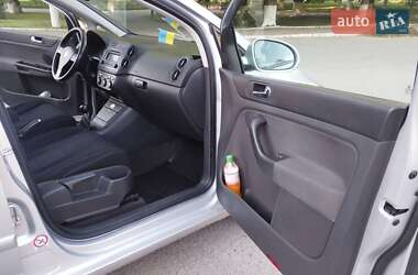Хэтчбек Volkswagen Golf Plus 2005 в 