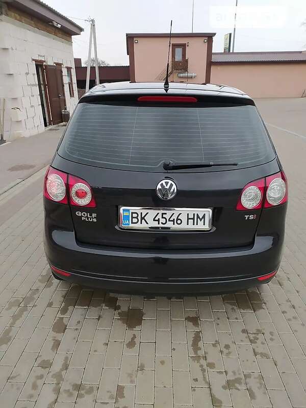 Хэтчбек Volkswagen Golf Plus 2007 в Ровно